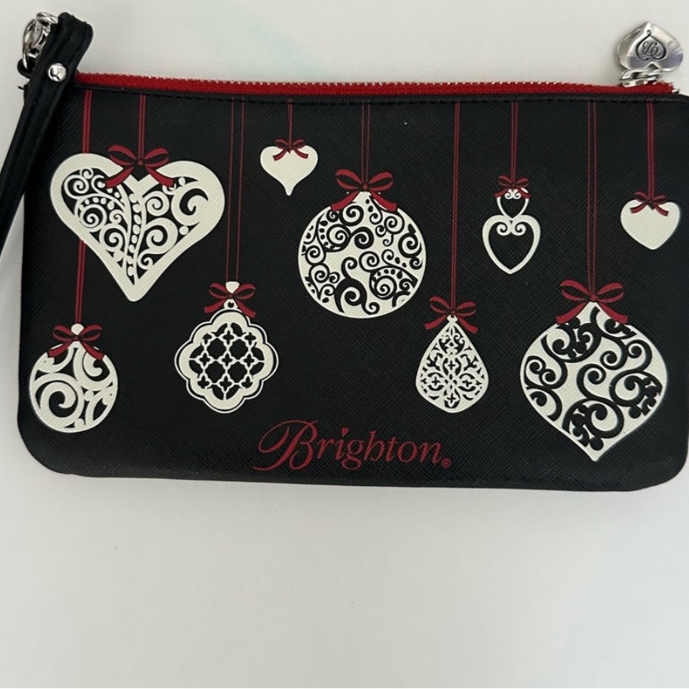 Brighton Clutch